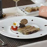 Logis Relais Des Puys Ξενοδοχείο 3*