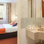 Logis Relais Des Puys Ξενοδοχείο 3*