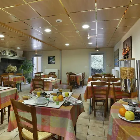 Logis Relais Des Puys 3* Orcines