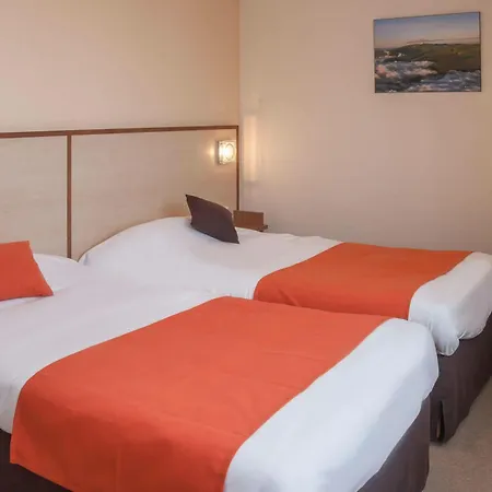 Hotel Logis Relais Des Puys Orcines