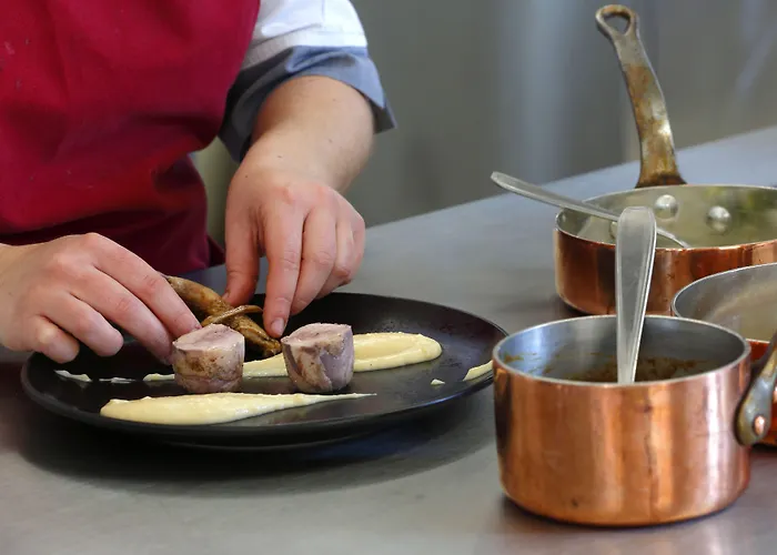 Hotel Logis Relais Des Puys